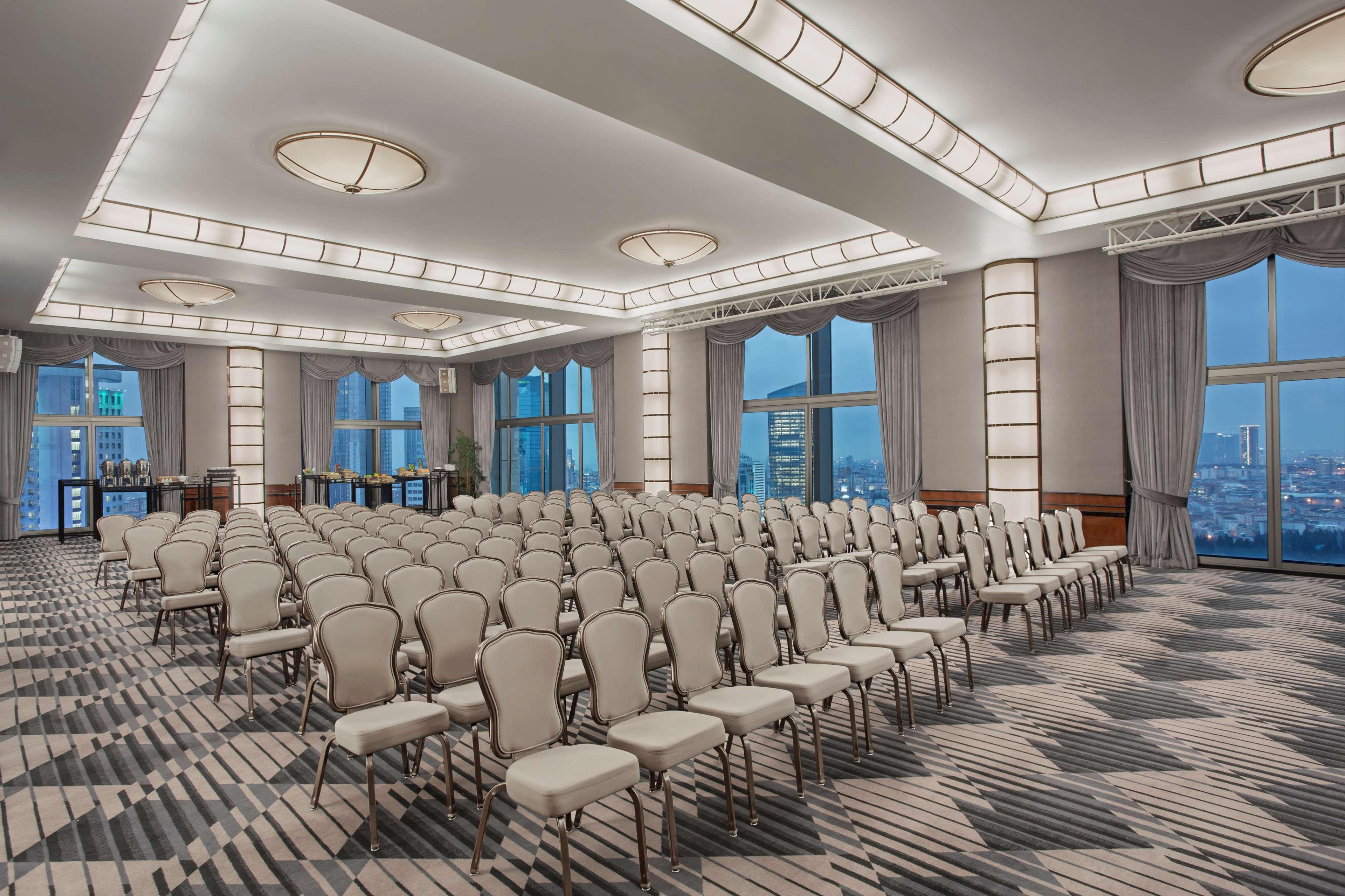 Hyatt Centric Levent Istanbul Hotel Екстериор снимка
