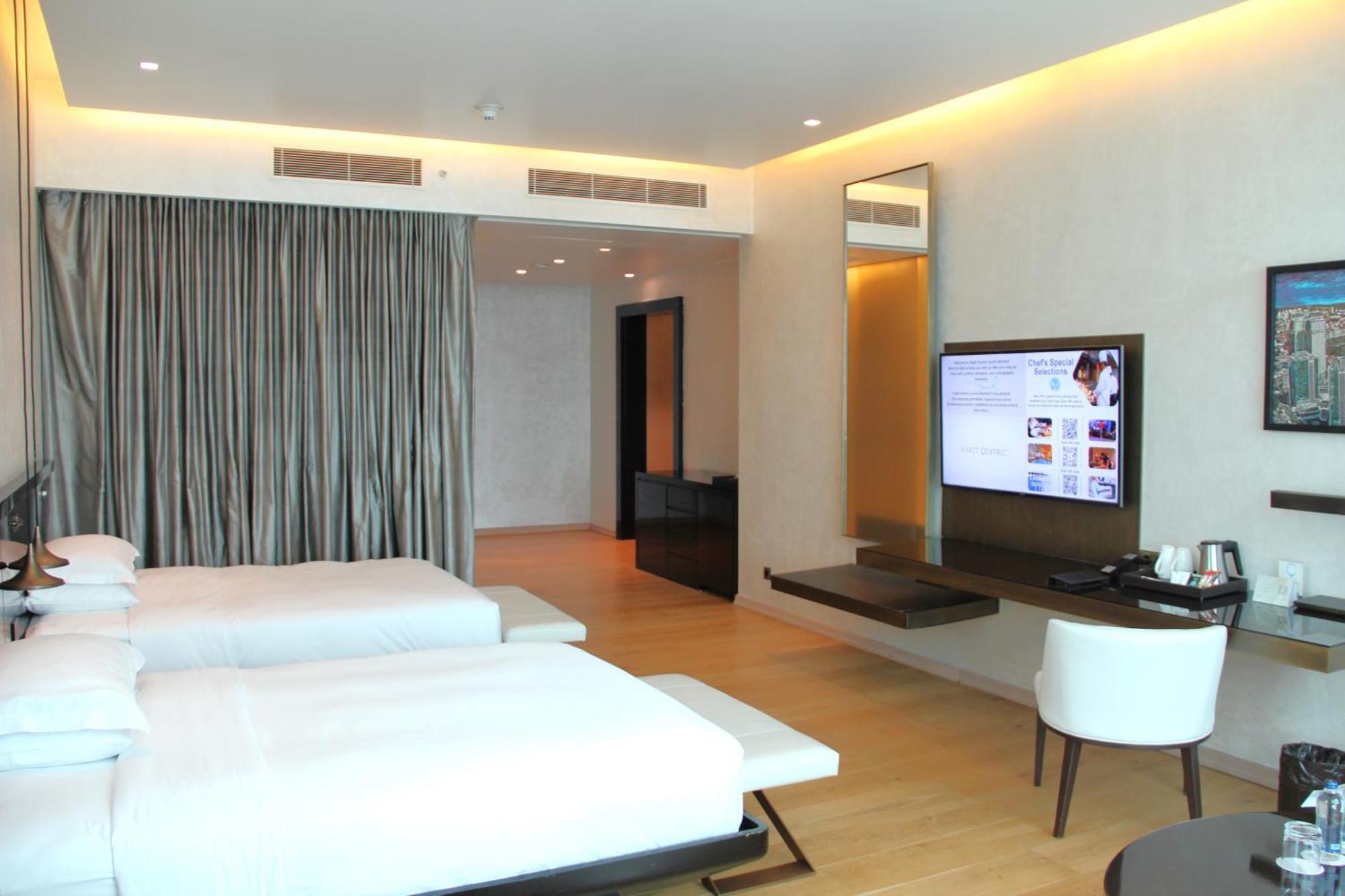 Hyatt Centric Levent Istanbul Hotel Екстериор снимка